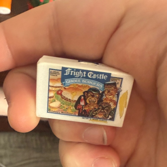 Miniature Japanese Toys from Japanese Vending Machines - Picture 8 of 15